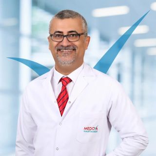 Devrim Deniz, İç Hastalıkları Selçuklu