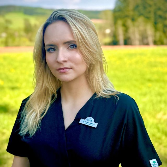 Maria Derkaczew, chirurg plastyczny Kłodzko