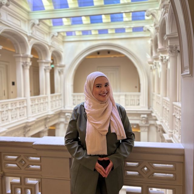 İpek Jusufovskı, Psikoloji İstanbul