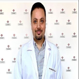 Mustafa Uçar, İç Hastalıkları Karşıyaka