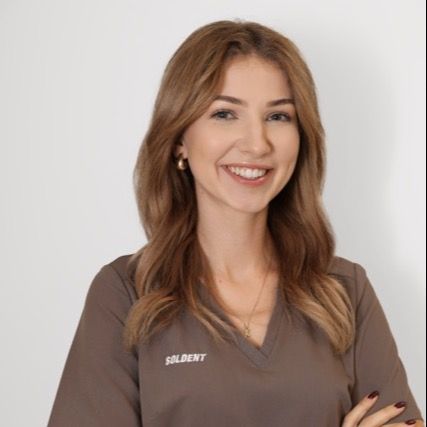 Natalia Olejniczak, stomatolog Warszawa