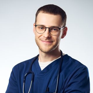 Powiększ obraz: Paweł Drymluch, lekarz bez specjalizacji Wrocław