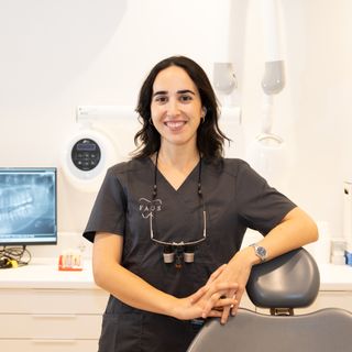 Anna Bertran Faus, Dentista Sant Cugat del Vallès