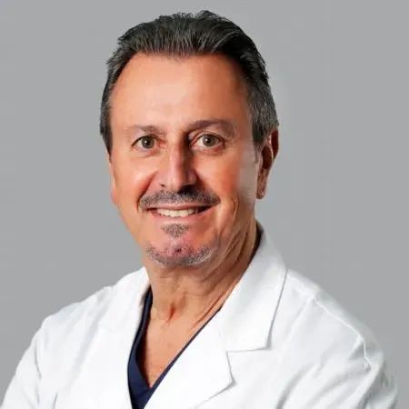 Juan Manuel Palomares Palomares, Oftalmólogo Benidorm