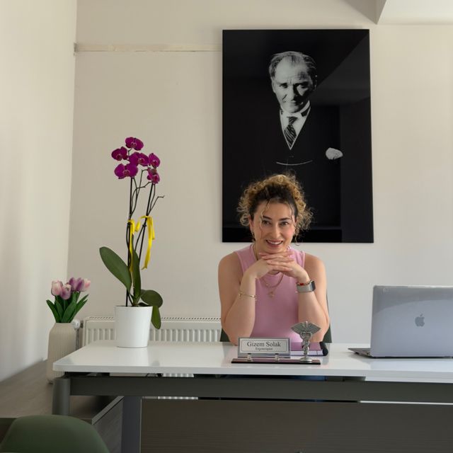 Gizem Solak, Ergoterapi İzmir