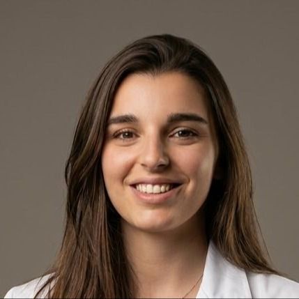 María de las Nieves Monllau Espuis, Médico general Valencia