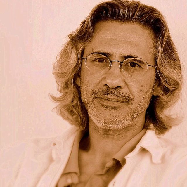 Oryal Taşkın, Psikiyatri İzmir