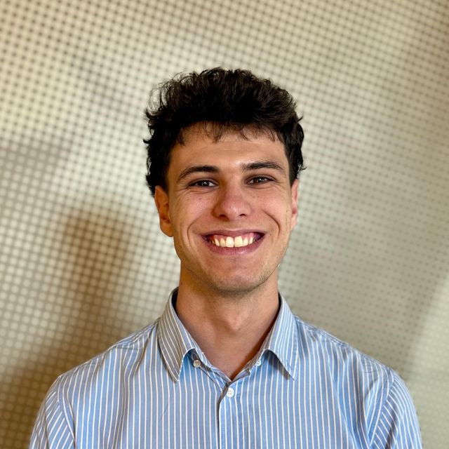 Sina Adib Ghiassi, Quiropráctico Sant Cugat del Vallès