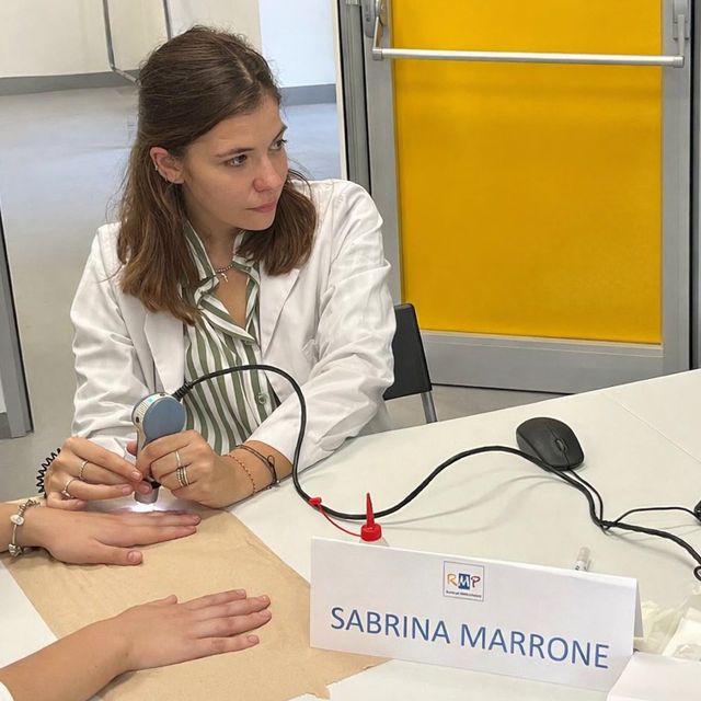 Sabrina Marrone, reumatologo Napoli