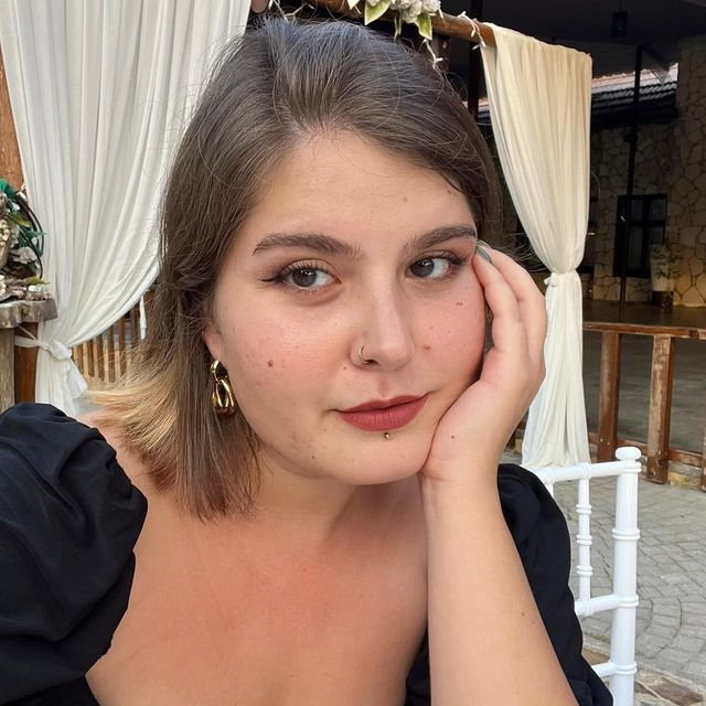 Mısra Arıcı, Dil ve Konuşma Terapisi Mersin