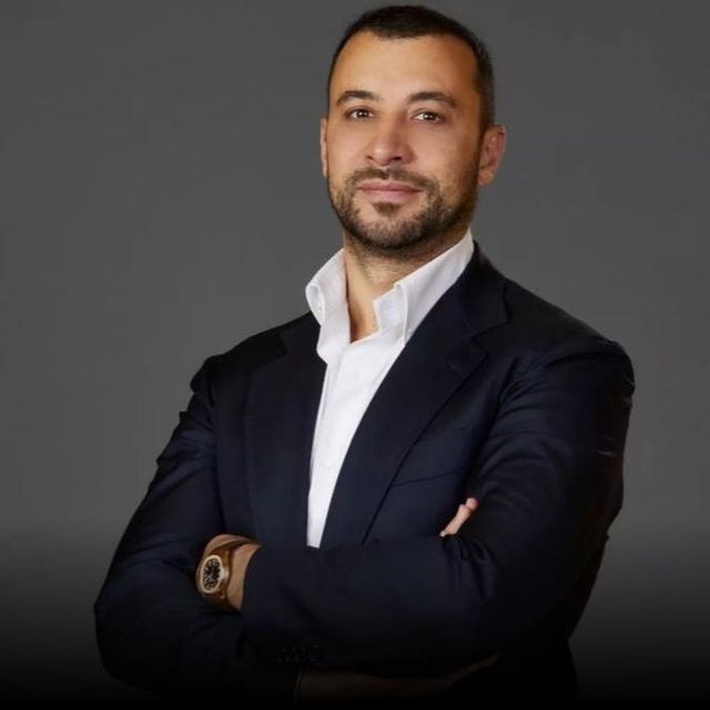 Nino Favoriti, dermatologo Roma