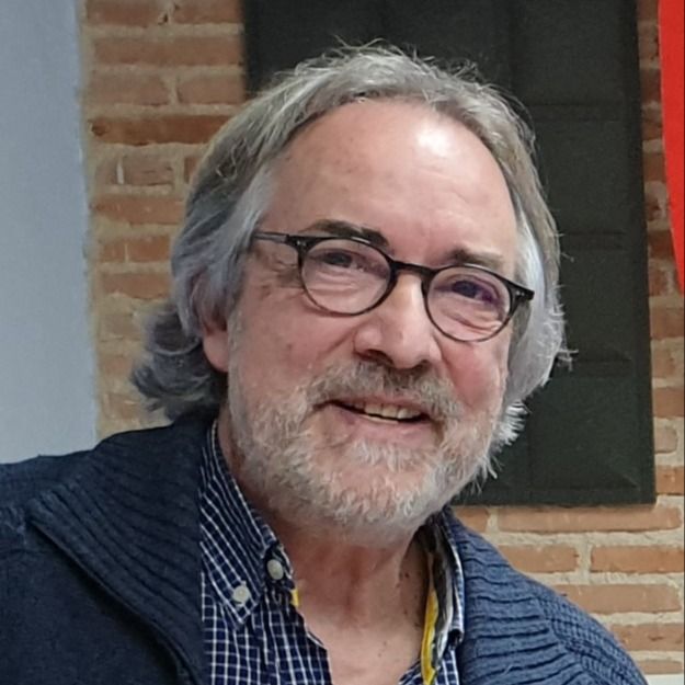 Manuel Esbert Ramírez