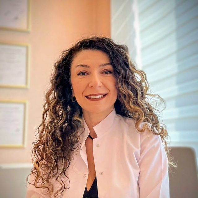 Berrin Akaevren, Fizyoterapi Ve Rehabilitasyon İzmir