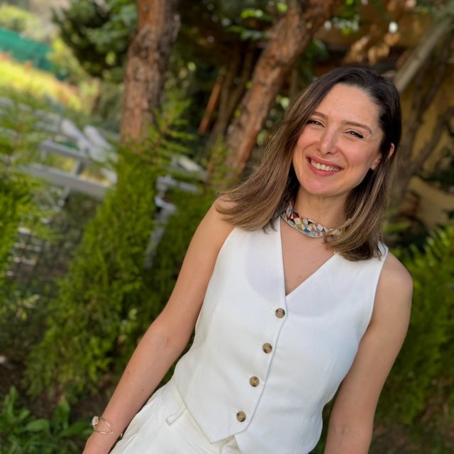 Özge Öztürk, Psikoloji Bursa