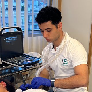 Acercar imagen: Alex Petralia, Fisioterapeuta Barcelona