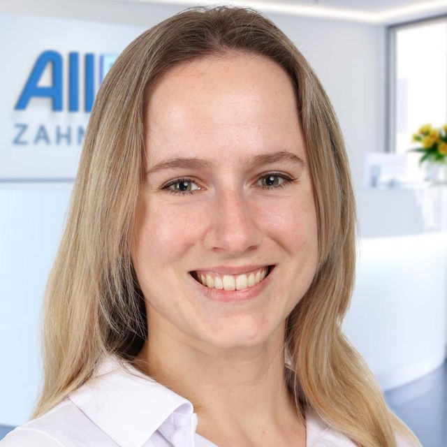Julia Stein, Zahnarzt Mannheim