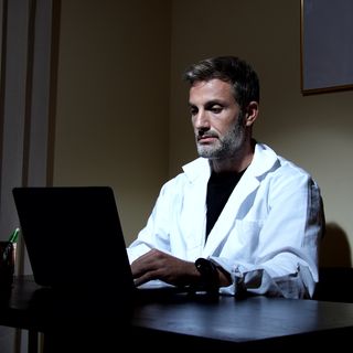 Dr. Gianluca Messina