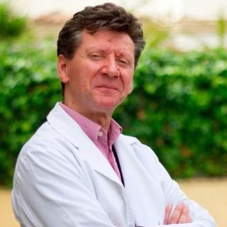 Acercar imagen: Salvador Castillo Dorador, Especialista en Medicina del Deporte Jerez de la Frontera