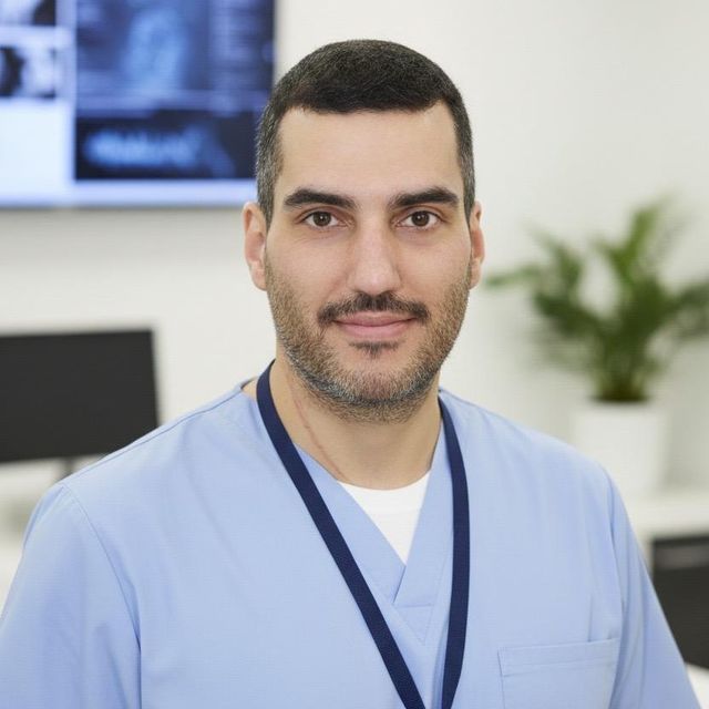 Gianluca Caliolo, Ecografista Brindisi