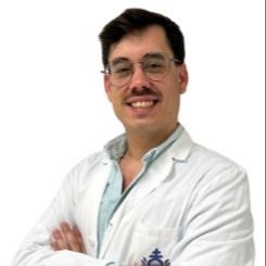 Julio Benitez Jimenez, Pediatra Sevilla