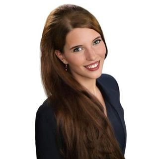 Bild vergrößern: Carina Dénise Trefzger, Kinder- und Jugendlichenpsychotherapeut Brombach