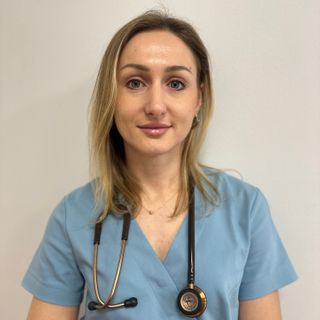 Powiększ obraz: Miroslava Halushka, lekarz bez specjalizacji Starogard Gdański