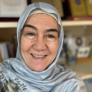 Resmi büyüt: Mükerrem Güven, Psikiyatri Antalya