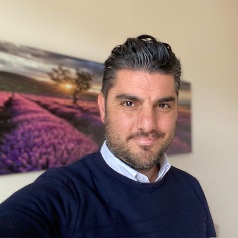 Attilio Graziano, psicoterapeuta Avellino