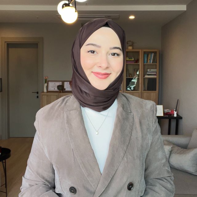 Sibel Almina Yıldırır, Psikoloji İstanbul