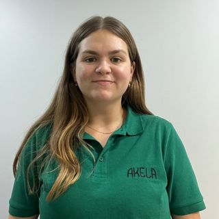 Acercar imagen: Julia Cosmen Fernández, Fisioterapeuta Madrid