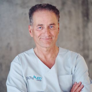 Powiększ obraz: Aleksander Sowier, bariatra Poznań