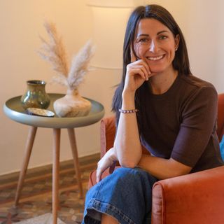 Acercar imagen: Licia Tirloni, Terapeuta complementario Barcelona