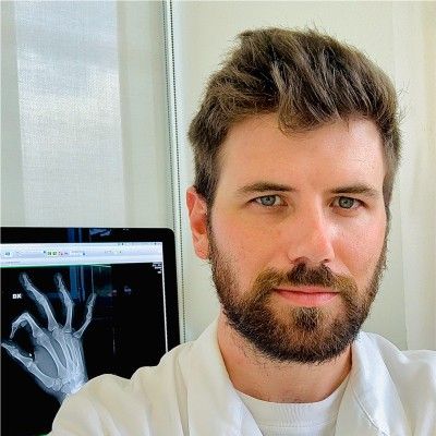 Mattia Giardini, ortopedico San Giovanni Lupatoto