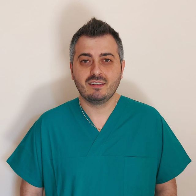 Francesco Di Luggo, ortopedico Cosenza