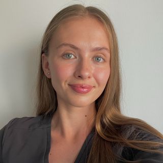 Zvětšit obrázek: Andrea Jagnešáková, zubař Praha