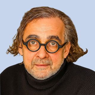 Powiększ obraz: Jacek Lenartowicz, chirurg szczękowo-twarzowy Warszawa