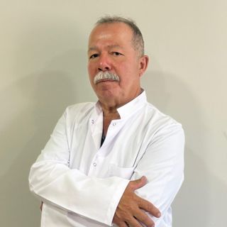 Ömer Tekin Yozgatlı, Göz Hastalıkları Gebze