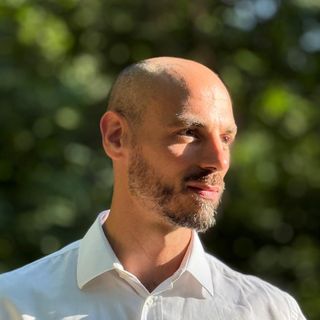 Dr. Lorenzo Fracchia