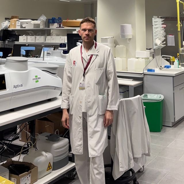 Dzmitry Mikhalkovich, Inmunólogo Terrassa