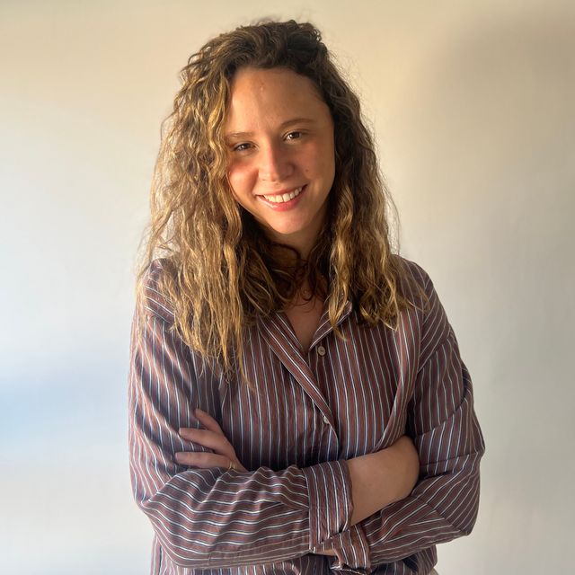 Macarena Mayoralas, Cirujano oral y maxilofacial Jaén