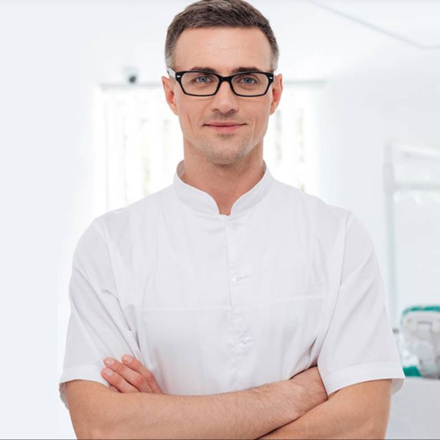 Gianluca Andreoni, dentista Giussano