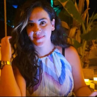 Esra Meltem Bayrak, Fizyoterapi Ve Rehabilitasyon İzmir
