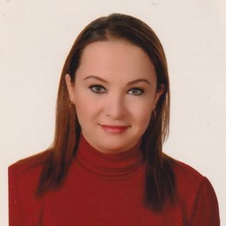 Selay Tezel Semerci, Diş Hekimi Akçaabat