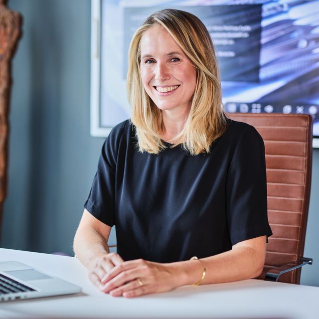 Julia Graeve, Plastischer & Ästhetischer Chirurg Neunkirchen