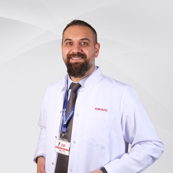 İbrahim Zafer Kıraç, Diş Hekimi Selçuklu