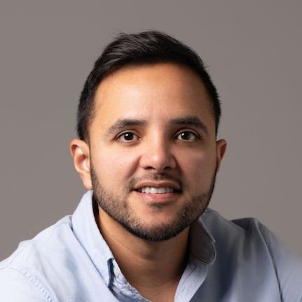 Jairo Andrés Henao Vásquez, Médico estético Alcoy