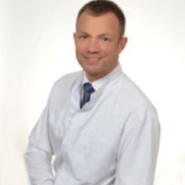 Powiększ obraz: Andrzej Jeznach, gastrolog Opole