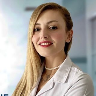 Resmi büyüt: Özlem Çöloğlu, Çocuk Cerrahisi Esenyurt