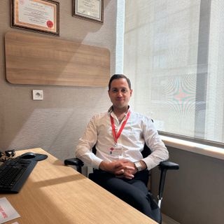 Resmi büyüt: Enes Burak Mutlu, Kadın Hastalıkları Ve Doğum Gaziosmanpaşa