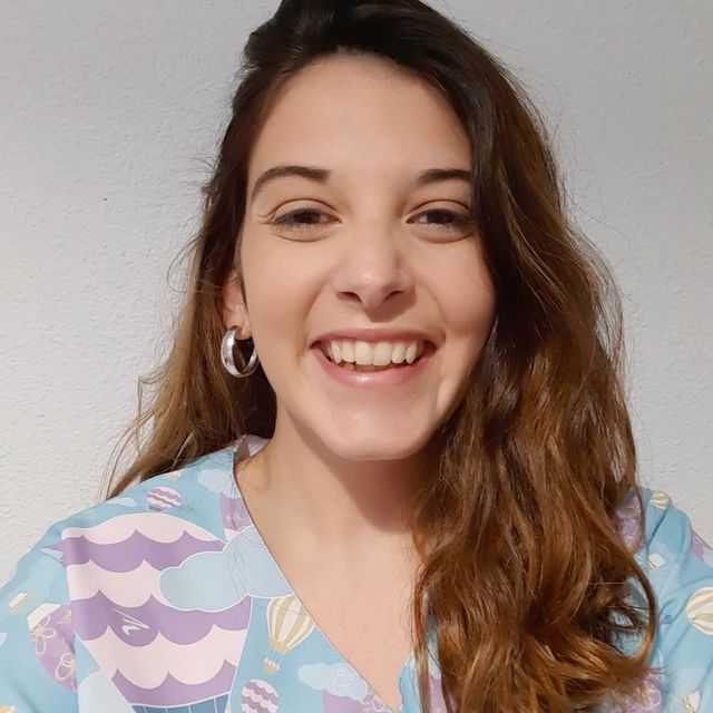 Itziar Oquendo Briones, Fisioterapeuta Valencia